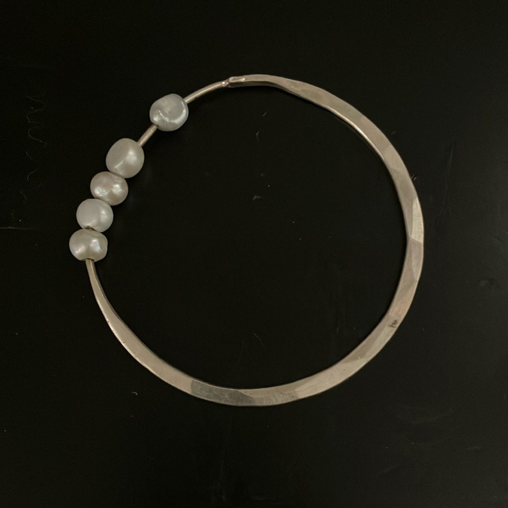 Elegant Silver Pearl Bracelet